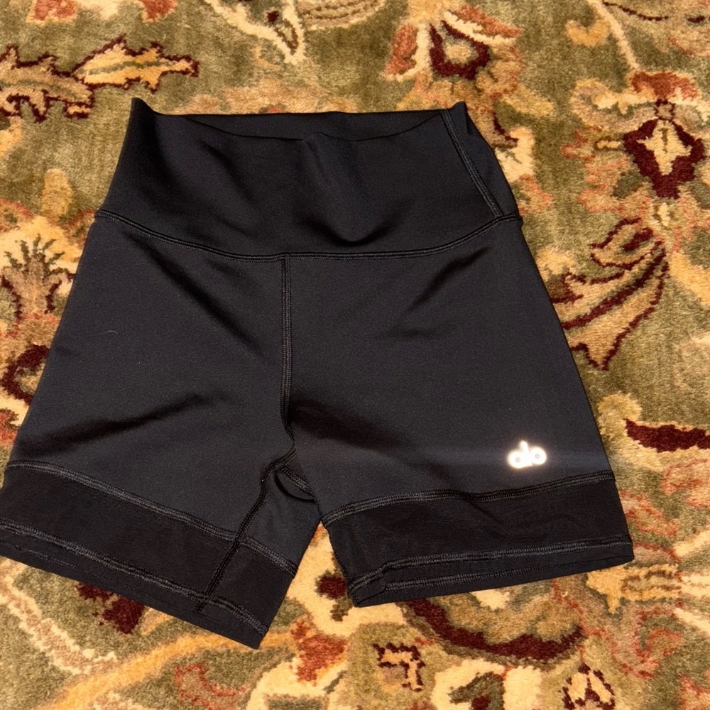 ALO Yoga Black High-Waist Bike Shorts